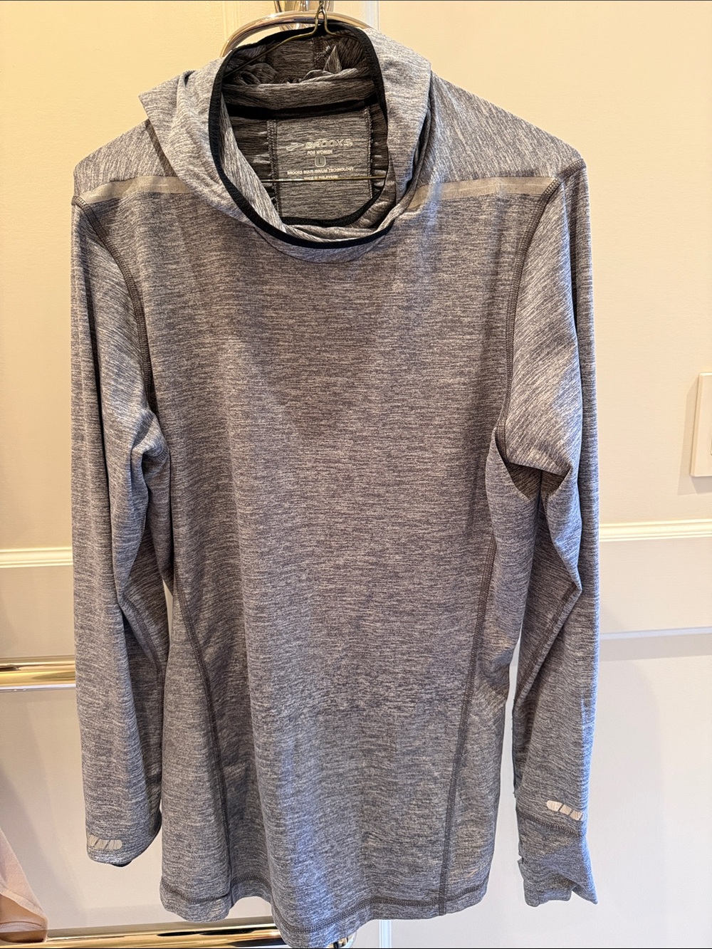 Brooks Women’s Heather Gray Hoodie Performance Pullover